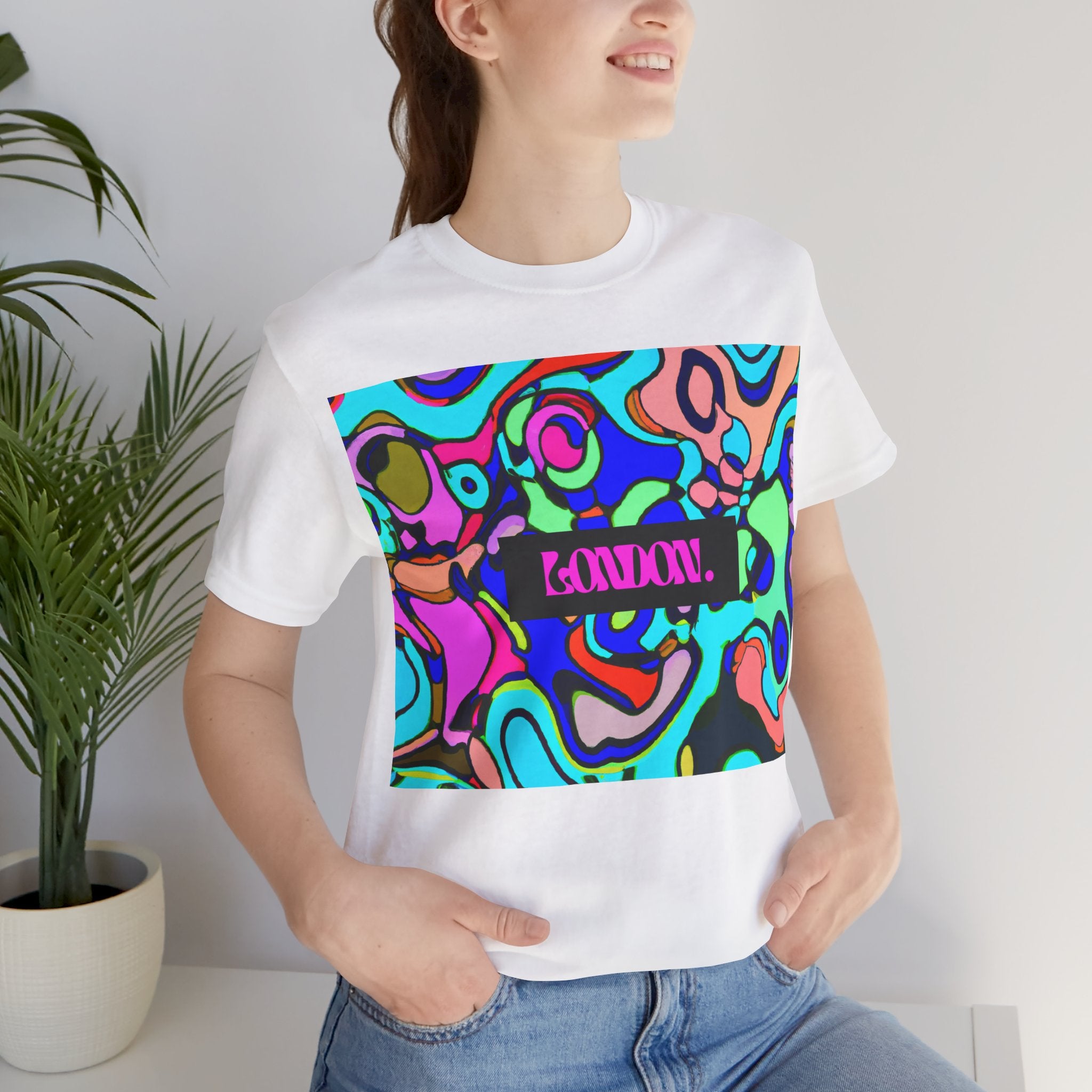 Flamingo Feather - Tee